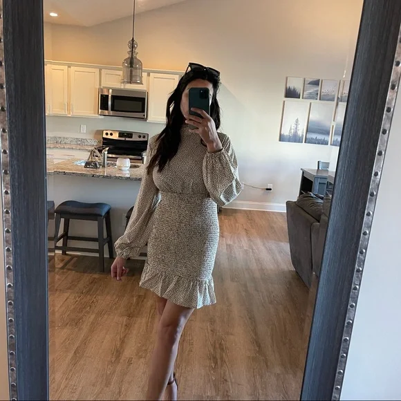 Billowy Beige Mini Dress - Picture 9 of 12